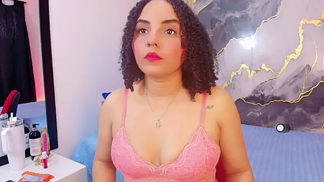 Snapshot of Sol__Latina chatting on 29, 5, 2026 Sol Latina online show from 29, 5, 2026