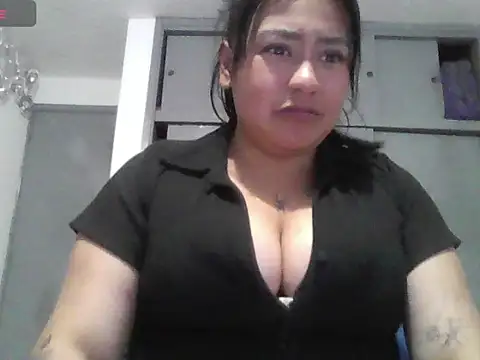 Snapshot of Alaia_moretti chatting on 21, 5, 2026 Alaia moretti online show from 21, 5, 2026