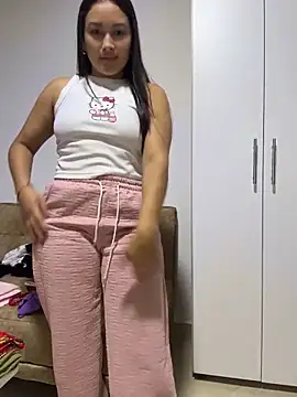 Snapshot of Tatiana123_ chatting on 10, 6, 2026 Tatiana123 online show from 10, 6, 2026