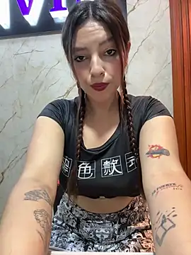 Miel rousse online show from 17, 5, 2026