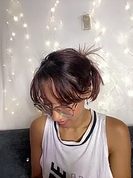 Snapshot of camig0x chatting on 26, 5, 2026 camig0x online show from 26, 5, 2026