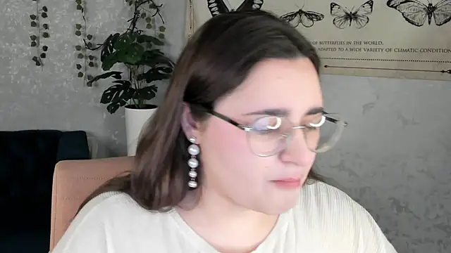 Snapshot of Ayleen_Gece chatting on 19, 5, 2026 Ayleen Gece online show from 19, 5, 2026