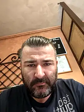 Snapshot of Angel_and_Devil_couple chatting on 3, 7, 2026 Angel and Devil couple online show from 3, 7, 2026