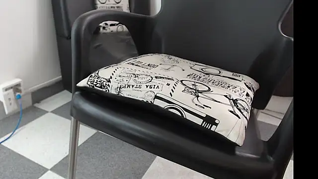Snapshot of natasha_sex1 chatting on 10, 12, 2024 natasha sex1 online show from 10, 12, 2024