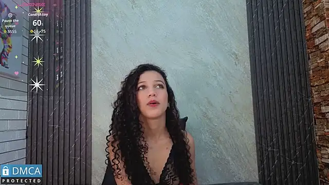 Snapshot of valentinaa_07 chatting on 21, 5, 2026 valentinaa 07 online show from 21, 5, 2026