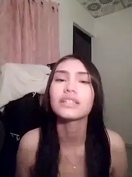 Snapshot of _BellaCute_ chatting on 28, 6, 2026 BellaCute online show from 28, 6, 2026