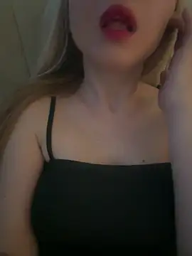 Snapshot of MirayHot chatting on 20, 5, 2026 MirayHot online show from 20, 5, 2026