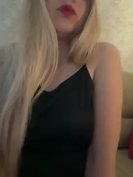 Snapshot of MirayHot chatting on 22, 5, 2026 MirayHot online show from 22, 5, 2026