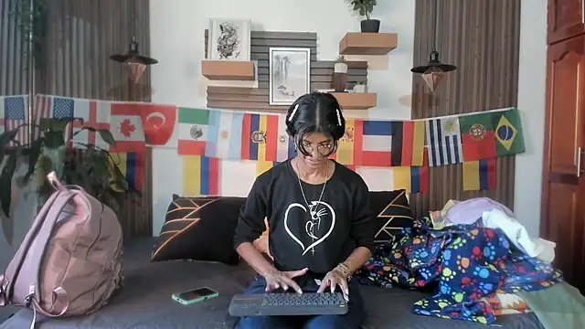 Snapshot of Evaa_campbell chatting on 22, 6, 2026 Evaa campbell online show from 22, 6, 2026