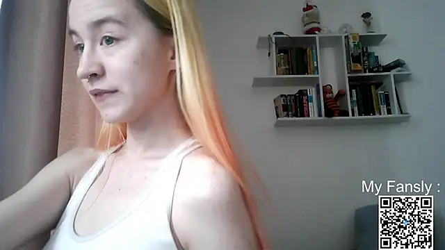 Emilya201 online show from 18, 5, 2026