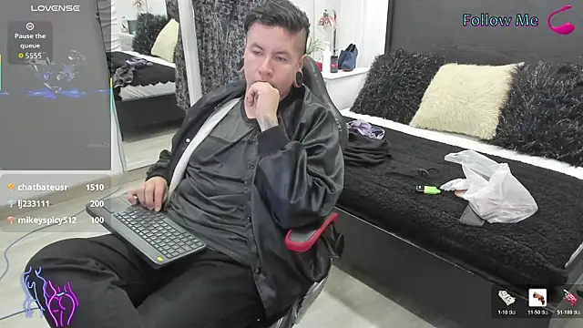 Snapshot of inkedsinners_ chatting on 5, 6, 2026 inkedsinners online show from 5, 6, 2026