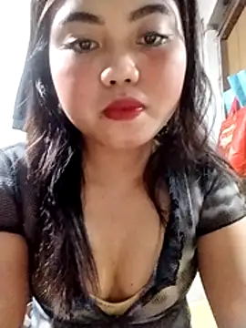 Snapshot of lie_louron chatting on 16, 5, 2026 lie louron online show from 16, 5, 2026