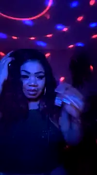 NailGoddessnow online show from 25, 1, 2025