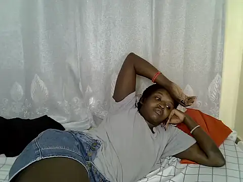 Lorainebabes online show from 23, 6, 2026