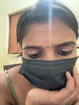 Snapshot of Poonam-Ray chatting on 20, 7, 2026 Poonam-Ray online show from 20, 7, 2026