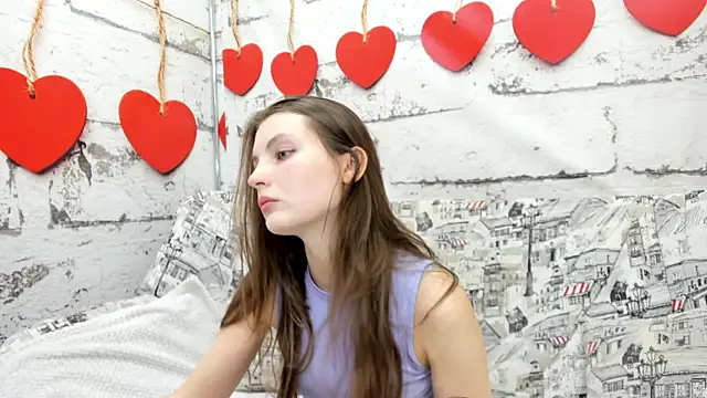 Shyly  Lisa online show from 26, 6, 2026