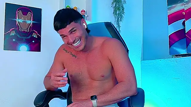 Snapshot of santiago_santii chatting on 6, 8, 2026 santiago santii online show from 6, 8, 2026