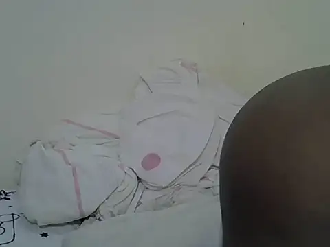 Snapshot of Curvy_nelly1 chatting on 25, 6, 2026 Curvy nelly1 online show from 25, 6, 2026