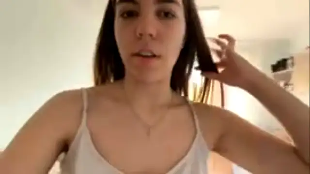 Snapshot of LaurindaStalford chatting on 6, 6, 2026 LaurindaStalford online show from 6, 6, 2026