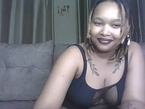 Candy Tracy online show from 5, 6, 2026