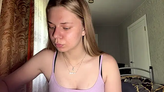 Snapshot of HoneysPiee chatting on 21, 6, 2026 HoneysPiee online show from 21, 6, 2026