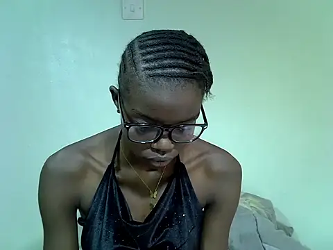 Snapshot of Pretty_min chatting on 2, 7, 2026 Pretty min online show from 2, 7, 2026