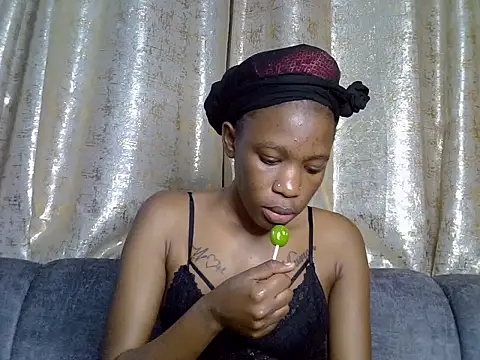 Snapshot of Sexy_dotta chatting on 20, 7, 2026 Sexy dotta online show from 20, 7, 2026