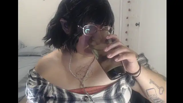 Snapshot of MaevenNectar chatting on 16, 6, 2026 MaevenNectar online show from 16, 6, 2026