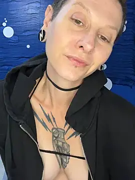 LaFemmeCyberObscura online show from 23, 5, 2026