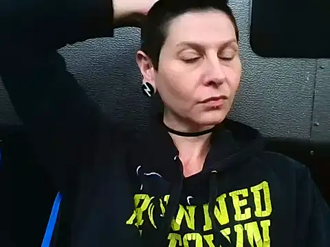 LaFemmeCyberObscura online show from 29, 5, 2026