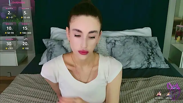 Snapshot of MadisonRen chatting on 22, 6, 2026 MadisonRen online show from 22, 6, 2026