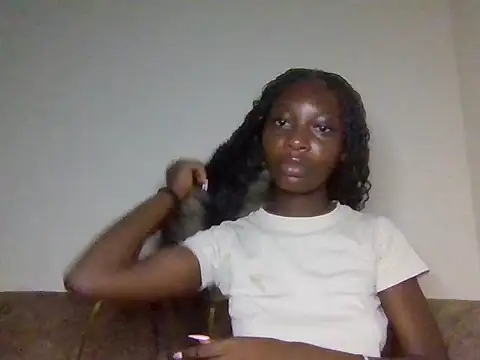 Snapshot of miss_petite0 chatting on 15, 6, 2026 miss petite0 online show from 15, 6, 2026