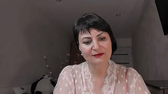 Snapshot of Helen_Beller chatting on 1, 6, 2026 Helen Beller online show from 1, 6, 2026