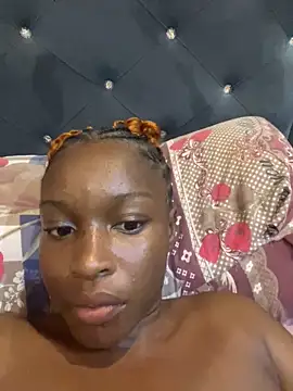 Snapshot of SassyPaulette chatting on 27, 5, 2026 SassyPaulette online show from 27, 5, 2026