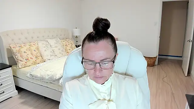 Vika73 online show from 15, 9, 2025