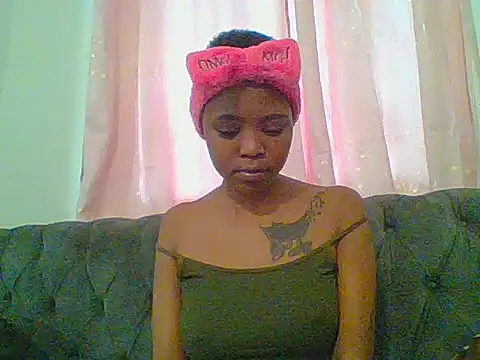 Sweet cumshie online show from 22, 5, 2026