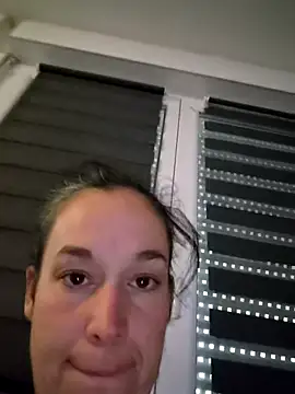 Snapshot of adelinegirly chatting on 16, 6, 2026 adelinegirly online show from 16, 6, 2026