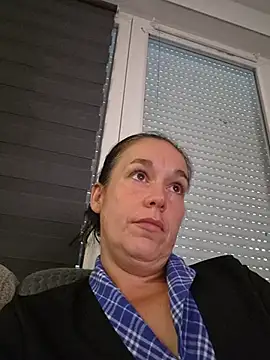 Snapshot of adelinegirly chatting on 17, 7, 2026 adelinegirly online show from 17, 7, 2026