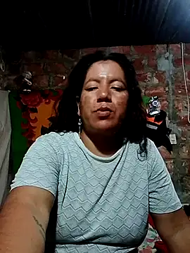 Snapshot of Valentina-Noir chatting on 5, 6, 2026 Valentina-Noir online show from 5, 6, 2026