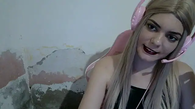 Snapshot of Angel_Ristoww chatting on 3, 6, 2026 Angel Ristoww online show from 3, 6, 2026