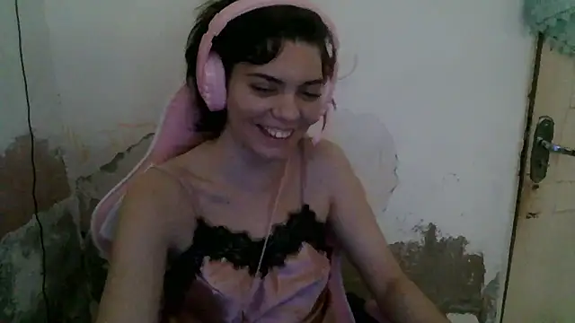 Snapshot of Angel_Ristoww chatting on 22, 6, 2026 Angel Ristoww online show from 22, 6, 2026