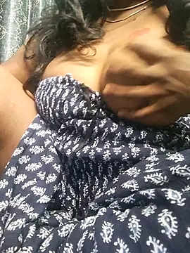 Snapshot of Tamil-ammukutty18 chatting on 10, 7, 2026 Tamil-ammukutty18 online show from 10, 7, 2026