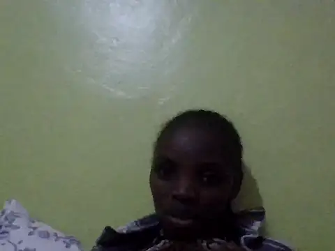 Snapshot of Alianamilly0 chatting on 8, 6, 2026 Alianamilly0 online show from 8, 6, 2026