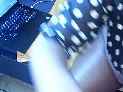Snapshot of luna-elera chatting on 10, 6, 2026 luna-elera online show from 10, 6, 2026