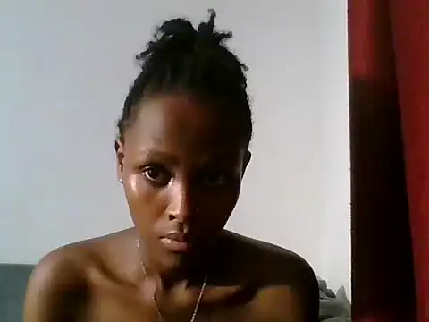 Snapshot of Sleek_petite chatting on 11, 6, 2026 Sleek petite online show from 11, 6, 2026