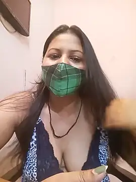 Miss kirtii online show from 12, 6, 2026