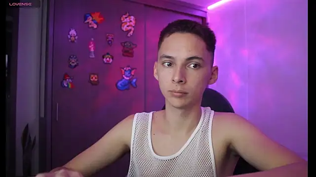 Snapshot of archi_love chatting on 1, 2, 2025 archi love online show from 1, 2, 2025