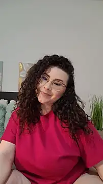Snapshot of Elissa_Floyd__ chatting on 2, 6, 2026 Elissa Floyd online show from 2, 6, 2026