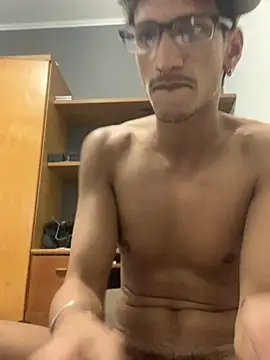 AlwayysHungryy online show from 18, 5, 2026
