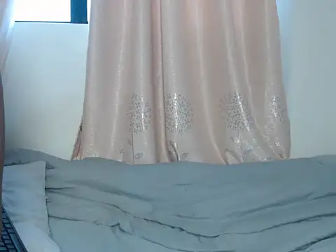 Snapshot of VexxieXO chatting on 28, 6, 2026 VexxieXO online show from 28, 6, 2026